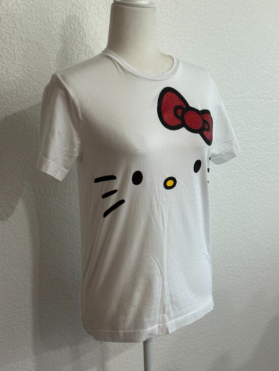 Universal Studio Other - Hello Kitty White Graphic Tee Size Large Kids Sanrio Universal Studios Cute Bow